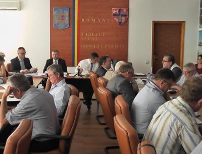 consilierii-judeteni-pnl-n-au-vrut-ieri-sa-voteze-bugetul-nedezbatut-al-salajului0_58807