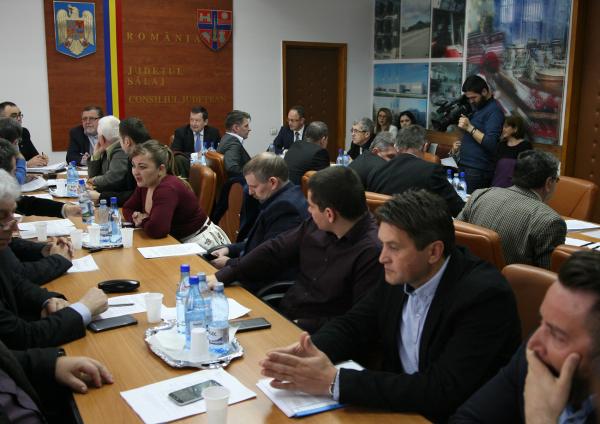 consiliul-judetean-nu-poate-asigura-din-venituri-proprii-nici-doi-la-s01_63501