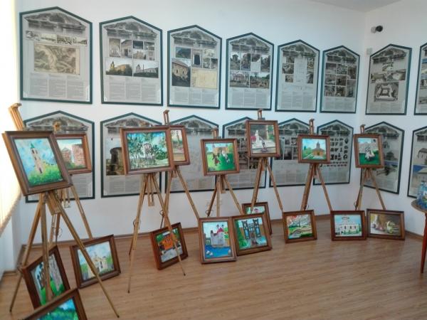 culori-in-cinstea-unirii-expozitie-de-carte-si-pictura-la-simleu-silvaniei01_57817