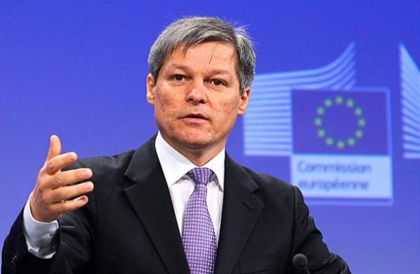 Dacian Ciolos candideaza pentru presedintia grupului Renew Europe