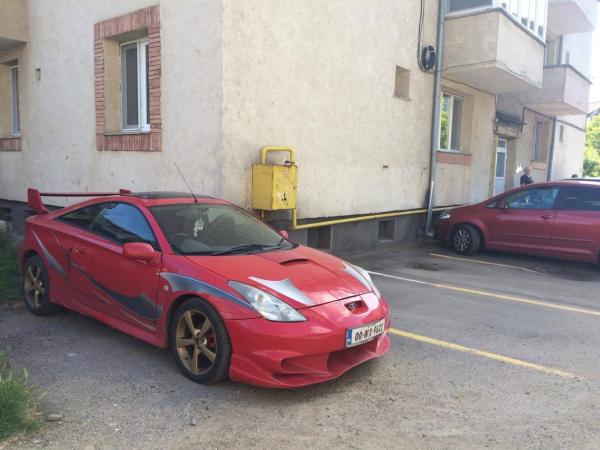 descindere-diicot-in-blocul-politistilor-din-dumbrava03_55605