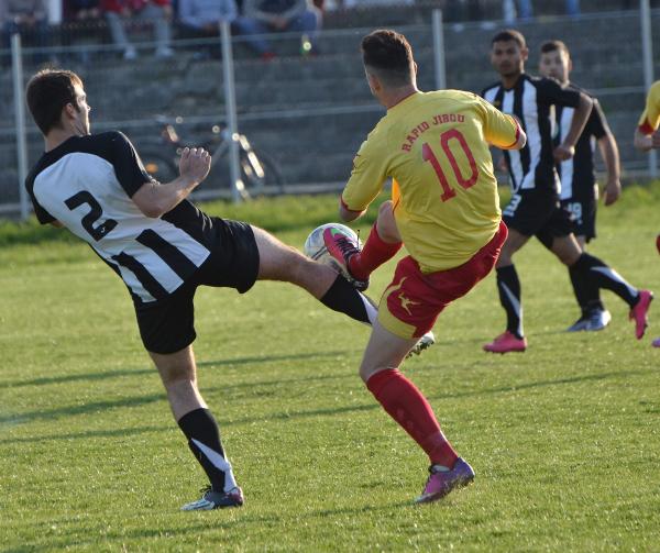 directorul-djst-slaj-accidentat-grav-intr-un-meci-din-liga-iv-a0_55426