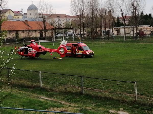 Elicopterul SMURD din Targu Mures  a preluat o salajeanca in stare grava