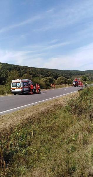 Elicopterul SMURD a intervenit la un accident mortal in Sutor