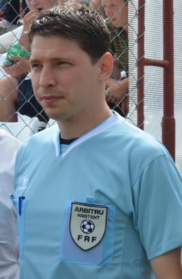 exclusiv-arbitrul-asistent-tunyogi-ferencz-promovat-in-liga-i0_64904