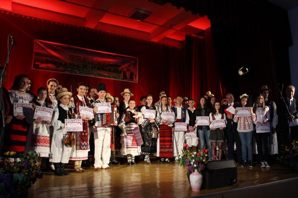 festivalul-concurs-traditii-silvane-de-la-simleu-silvaniei-ajuns-la-editia-a-viii-a0_55214