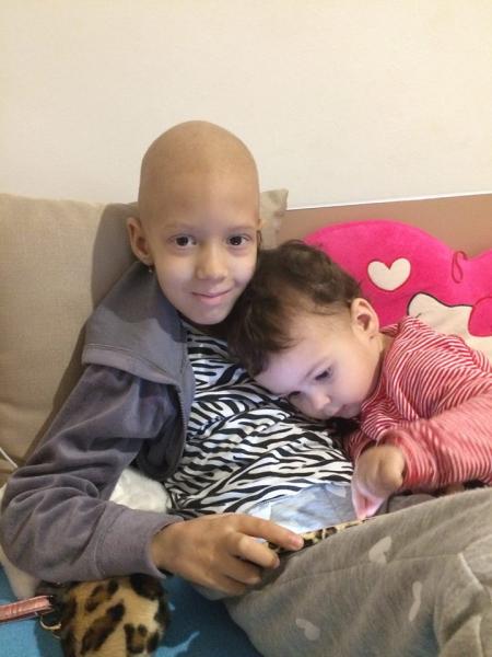 fotbalistii-si-suporterii-salajeni-au-donat-bani-pentru-salava-viata-unei-fetite-de-7-ani0_57692