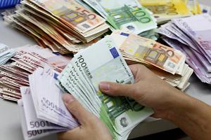 Un miliard de euro de la UE pentru standardul de viata