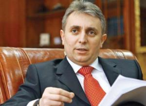 Lucian Bode spune că guvernul ascunde creşterea facturii la electricitate de la 1 decembrie