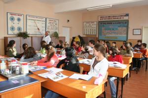 Miclea face… legea in Educatie