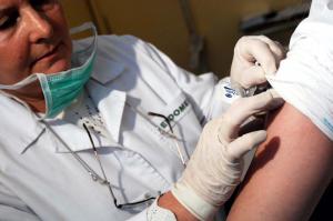 Salajul are pe… stoc peste 13.000 de doze de vaccin pandemic