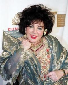 Elizabeth Taylor s-ar putea casatori a noua oara