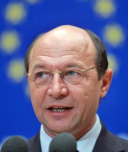 Basescu vrea disponibilizari in randul bugetarilor