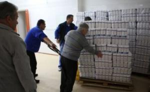 Alimentele europene se distribuie de maine săracilor din Zalău