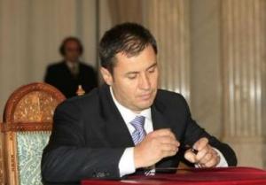 Ministrul de Interne la Zalău, despre cazul Şoric: ”Sunt puţini oameni de onoare in Romania”