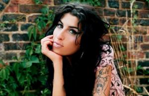 Amy Winehouse, plătită cu un milion de lire sterline pentru un concert de două ore