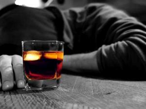 Adolescenţi in comă alcoolică in noaptea dintre ani