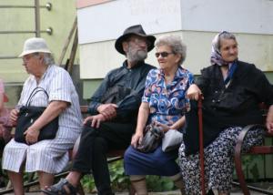 Pensionarii cu venit sub 740 lei nu plătesc CAS nici in 2011