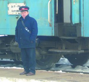 Greva CFR ţine azi trenurile pe loc