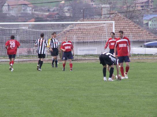 Fotbal. Liga a III-a