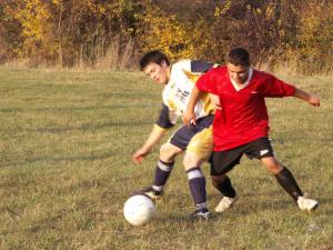 Fotbal. Liga a IV-a