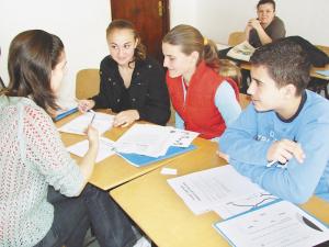 Admiterea la liceu incepe cu targul ofertelor