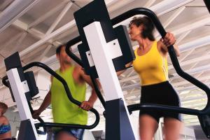 Guvernul dă 10.000 de euro pentru o sală de fitness din Zalău