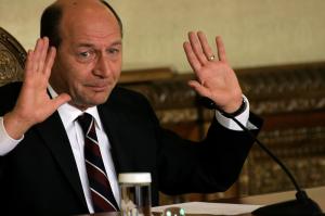 USL il demite pe Basescu online