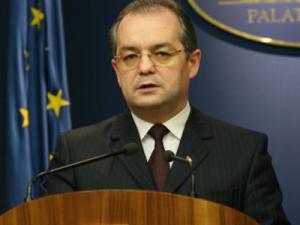 Boc, catre primarii din toată ţara: Atenţie, vine gerul!