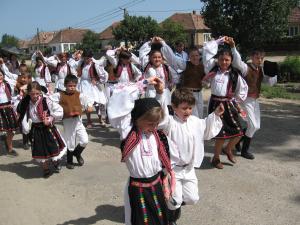 Folclorul salajean e pe maini bune