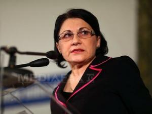 Andronescu: „Nu exclud desfiinţarea unor licee”, după rezultatele finale la bacalaureat