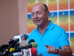 Băsescu: USL să vadă cum rămane cu onoarea pentru ce au făcut ei Romaniei