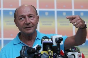 Curtea Constitutionala dicteaza prelungiri in meciul USL – Traian Basescu