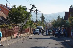 Un sofer a lasat cartierul Traian fara curent