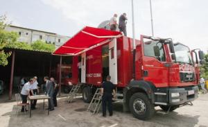 Pompierii au centru mobil de comanda in caz de calamitati naturale