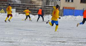 FC Zalau isi masoara fortele cu „sepcile rosii”!