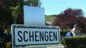 Olanda nu ne mai conditioneaza aderarea  la Schengen de MCV