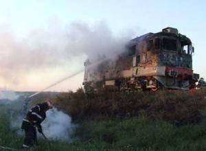 Locomotiva acceleratului Satu-Mare – Bucuresti a luat foc langa Ileanda