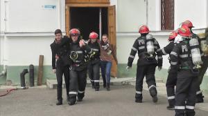 Pompierii au dat alarma de cutremur