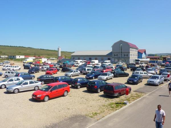 in-salaj-se-cumpara-doar-o-masina-noua-la-52-de-masini-vechi04_56476