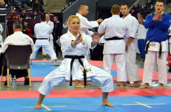 Iulia Clitan, ‘regina’ Europei la kumite! REZULTATELE sportivilor de la CS Terra Kid la Belgrad