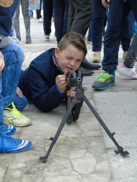 jandarmii-au-facut-o-demonstratie-de-forta-pe-platoul-de-marmura-din-fata-prefecturii2_54944