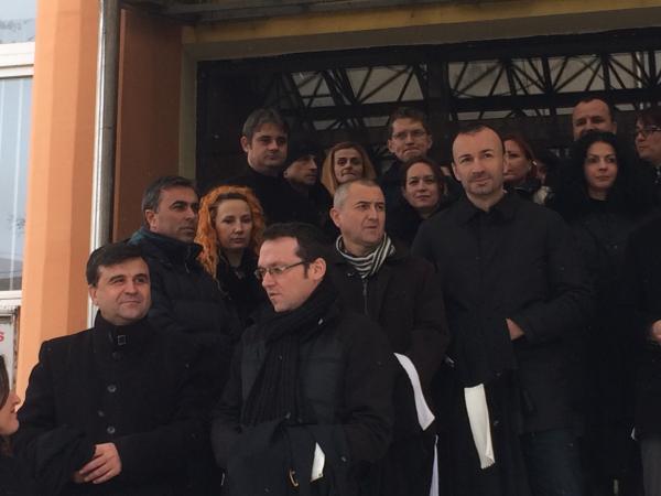 judecatorii-si-procurorii-salajeni-au-protestat-ieri-impotriva-modificarilor-aduse-de-psd-alde-la-legile-justitiei4_58071