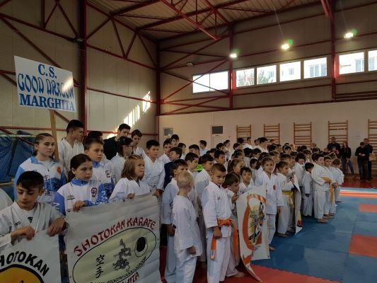 Karateka salajeni au impresionat la Cupa Toamnei de la Baia Mare