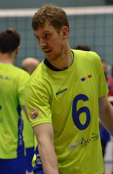 karel-linz-nu-va-mai-evolua-la-volei-municipal-zalu0_55515