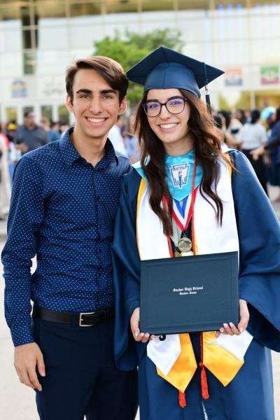 lauren-grecu-o-tanara-romanca-cucerit-america3_64059