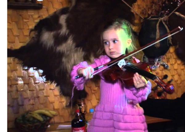 liceul-de-arta-ioan-sima-din-zalau-investeste-pentru-ajuta-copiii-talentati-sa-si-urmeze-vocatia07_58636