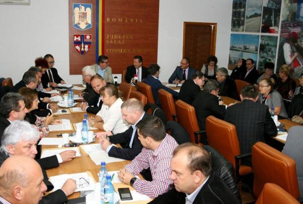 lipsa-de-transparenta-in-afacerea-gunoiului-din-salaj-iscat-conflict-politic-in-sedinta-de-consiliu-judetean01_54995