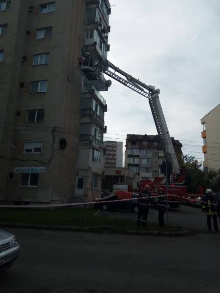 mai-cade-cate-o-bucata-din-zalau-punem-ceva-in-loc06_57111