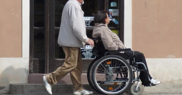 majoritatea-zalauanilor-cu-handicap-grav-prefera-sa-primeasca-indemnizatia-in-locul-seviciilor-asistentului-personal02_58546